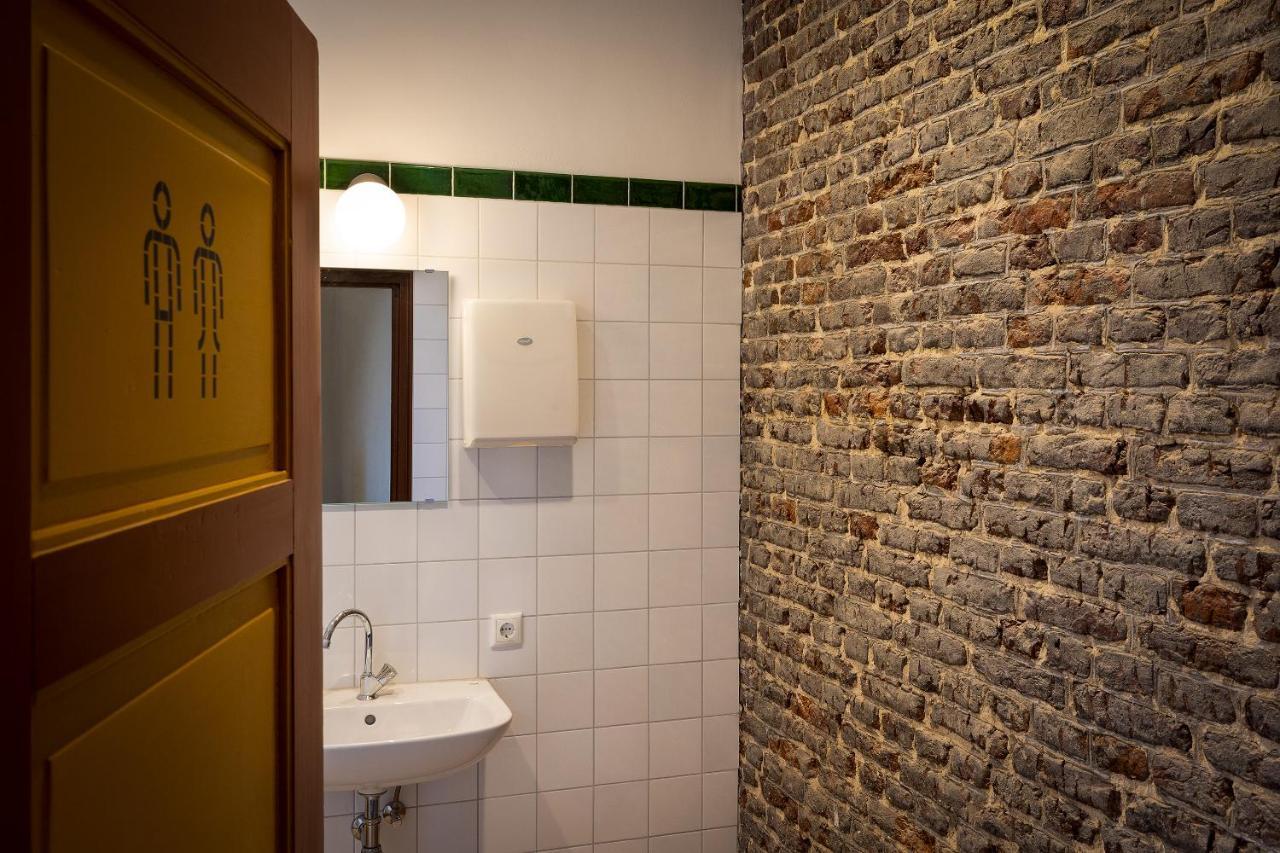 Stadsherberg Ald Weishoes - Hostel Венло Экстерьер фото